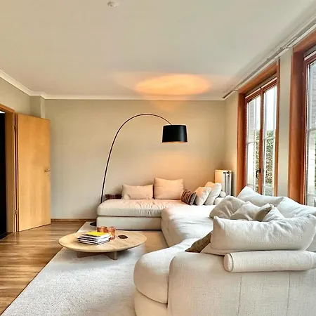 Villa 22 Charming Spacious Near Golf