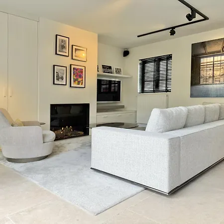 22 Charming Spacious Near Golf Villa Knokke-Heist
