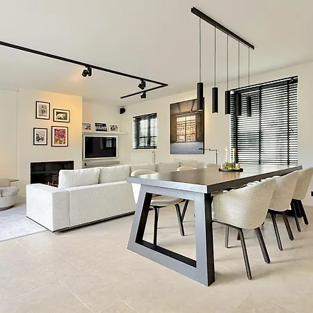 22 Charming Spacious Near Golf Villa *